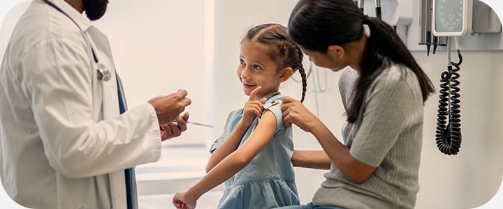 A vacinação é a melhor forma de prevenção contra coqueluche | Vaccine